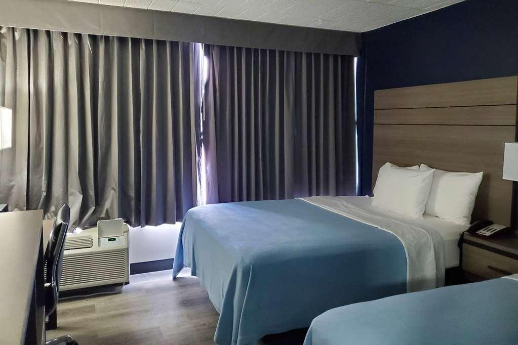 Hotel Baymont By Wyndham Laredo Zimmer foto